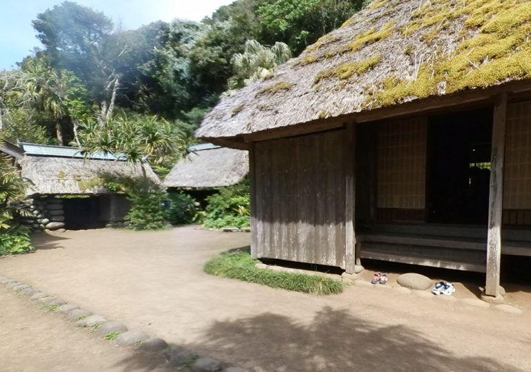 ふるさと村